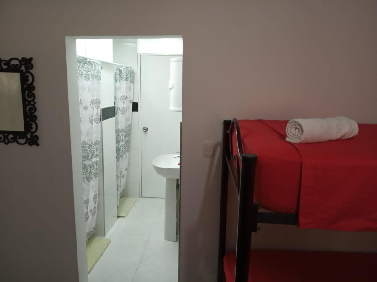 Hôtel Mi Casa 18 à Santa Marta  Extérieur photo