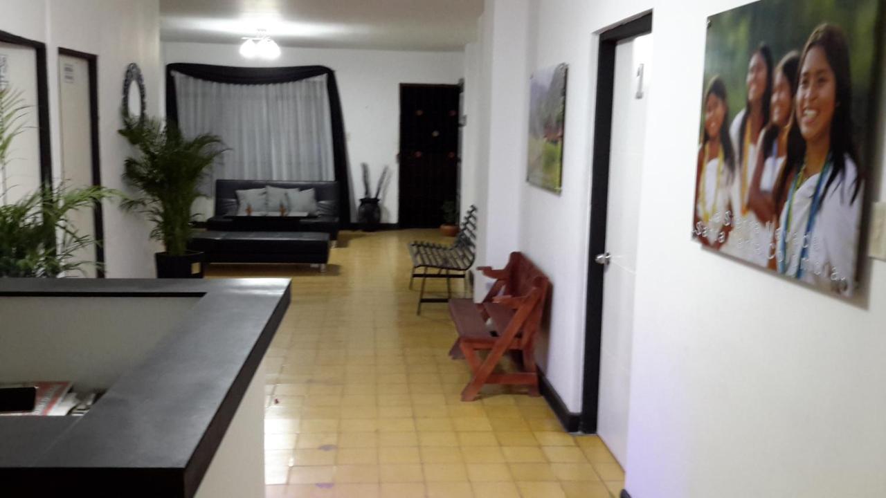 Hôtel Mi Casa 18 à Santa Marta  Extérieur photo